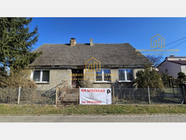 Działka w centrum Baczyny z domem